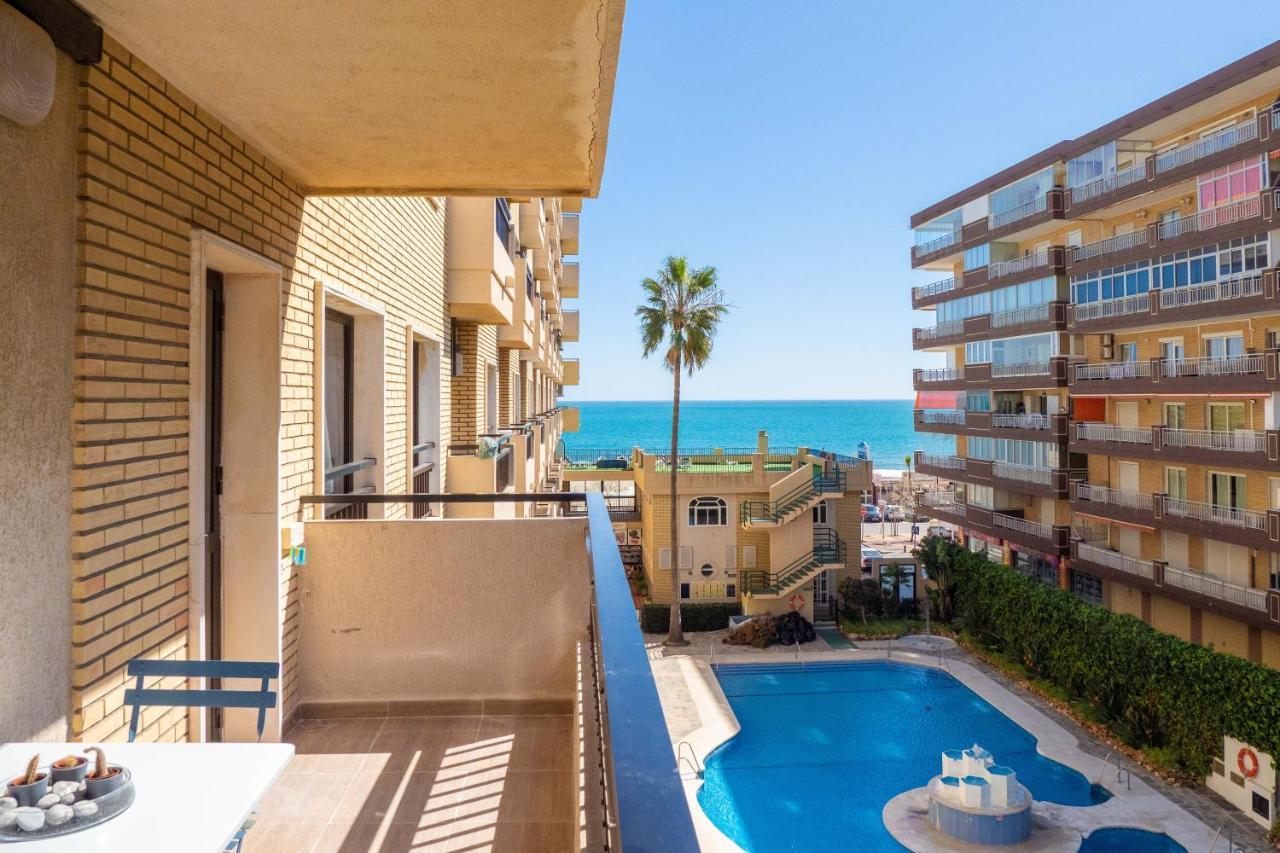 Estupendo Piso En Primera Linea De Playa; Ronda Iv Apartamento